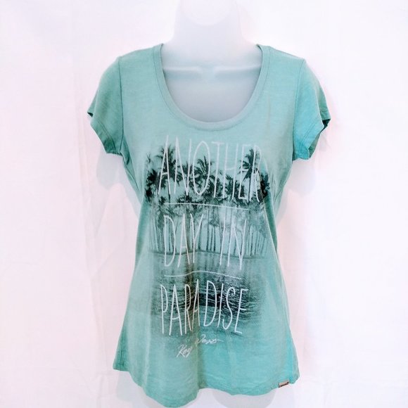 Cariloha Tops - Cariloha Seafoam Green Graphic Tee